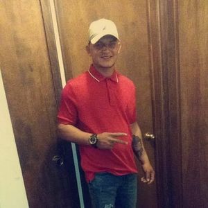 Meet your Posher, Adan